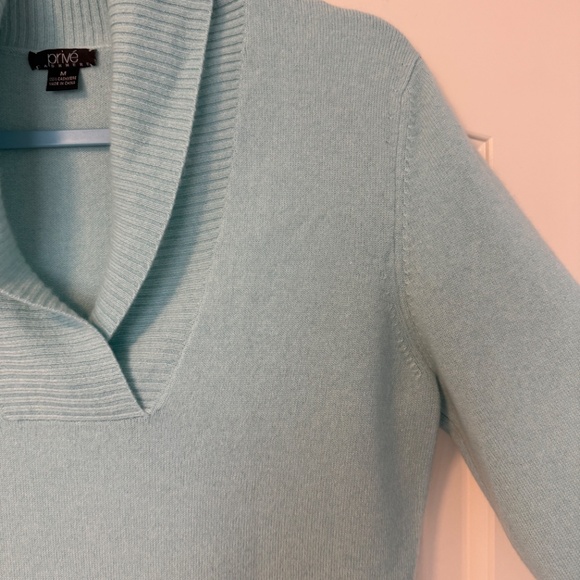 Prive 100% Cashmere Women’s Long Sleeve V- Neck Aqua Sweater Pullover Size M - Picture 2 of 7